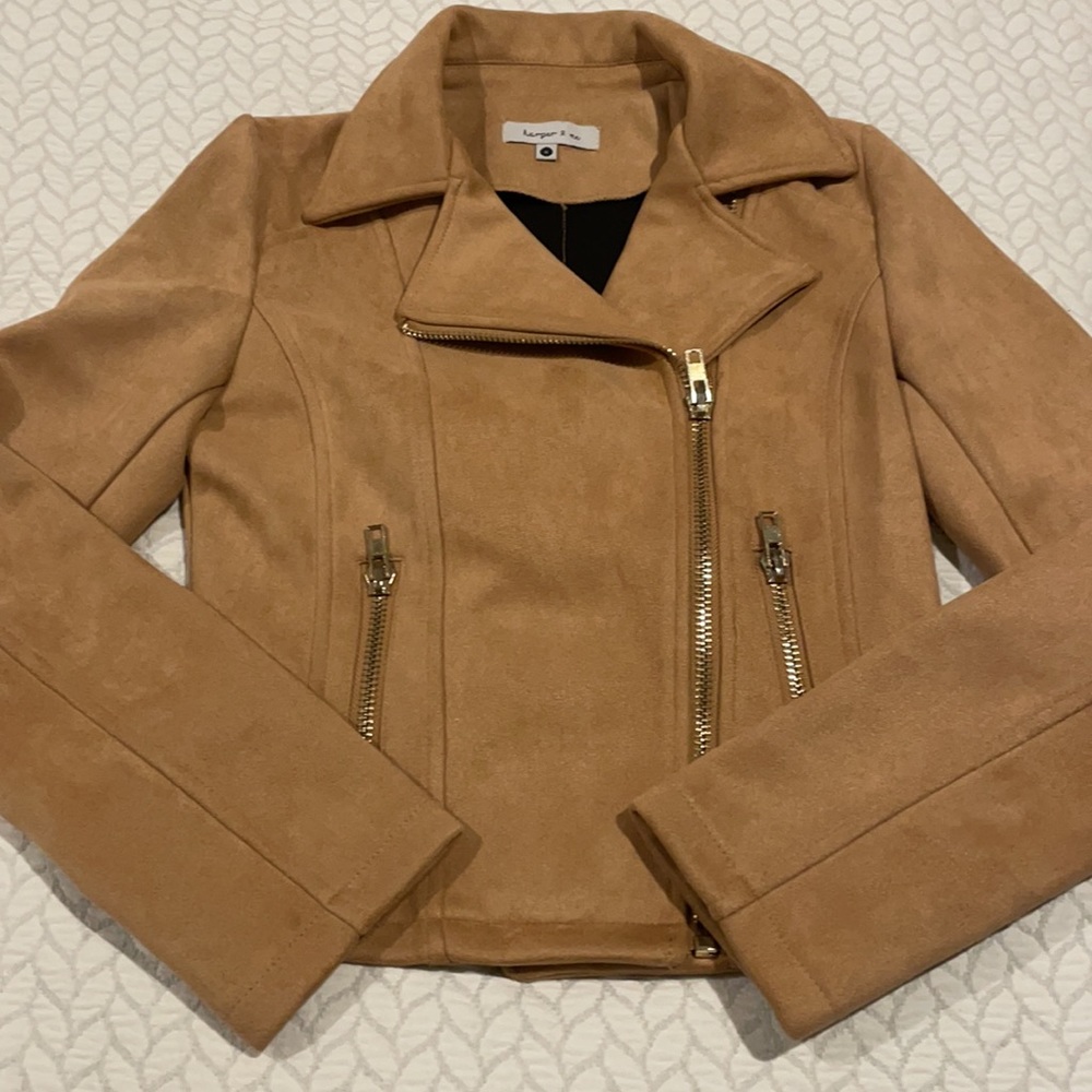 Blush cropped Jacket, suede look and feel. Size 6 - Picture 4 of 8
